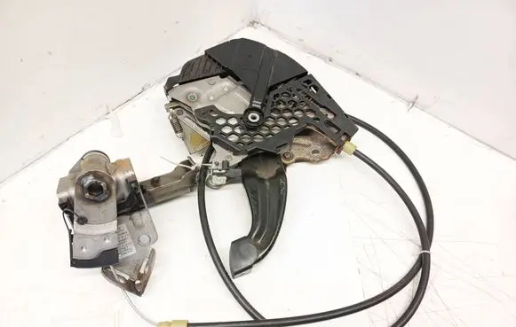 Audi Q7 4L Handbrake/parking brake lever assembly 7L0971783 PA66GF30