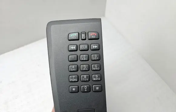 Volvo V70 Phone keyboard 8673830