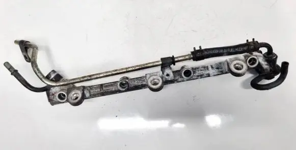 KIA Clarus Fuel main line pipe