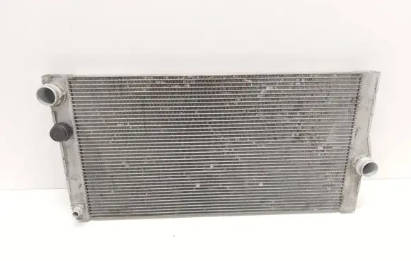 BMW 5 GT F07 Coolant radiator 7805627 N2238002