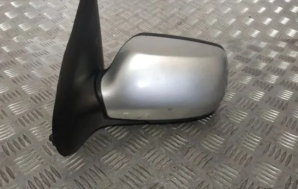 Mazda 2 Front door electric wing mirror E9014202