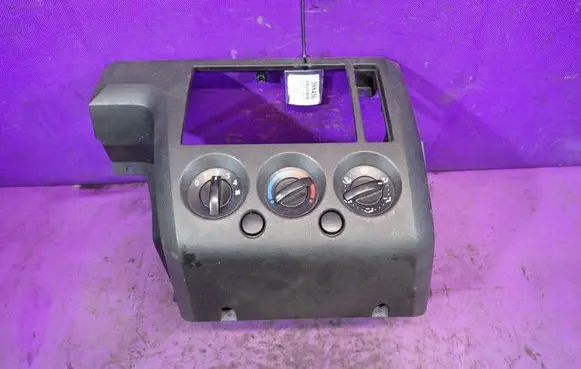 Ford Fiesta Climate control unit 