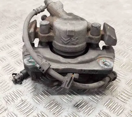 Peugeot 3008 II Front brake caliper