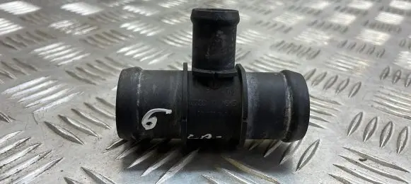 Audi A6 S6 C7 4G Engine coolant pipe/hose 4G0121140A