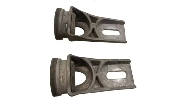 Opel Meriva A Radiator mount bracket 13128103