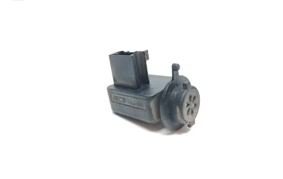 Peugeot 3008 II AUC sensor MR0136500070 05101983