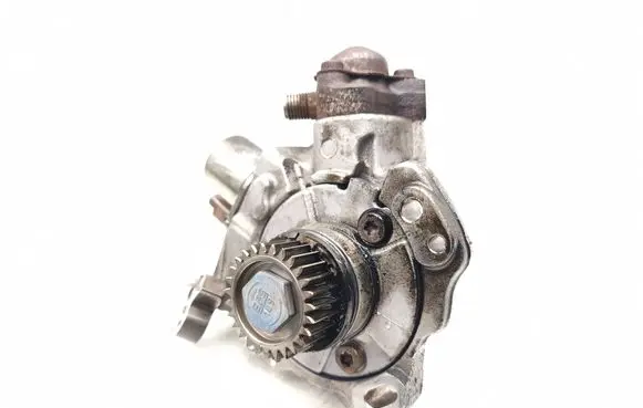 Peugeot Traveller Fuel injection high pressure pump 9674984480 28384347