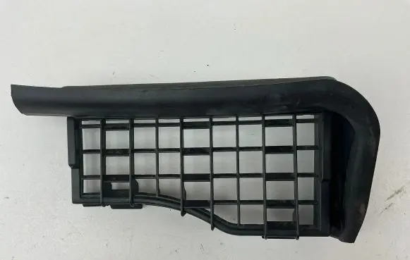 Mercedes-Benz A W176 Other engine bay part A1768300513 BBP202001