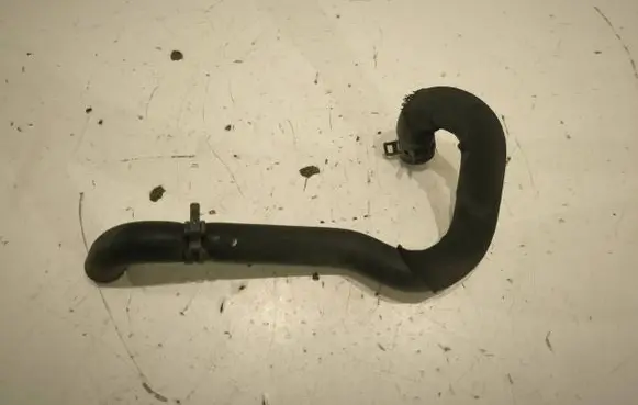 Mercedes-Benz C W205 Engine coolant pipe/hose A2055061235