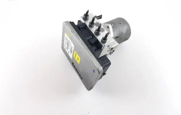 BMW 5 G30 G31 ABS Pump 6896985 6896986