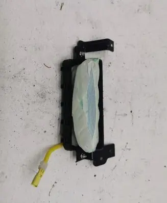 Hyundai i40 Knee airbag 569703Z200RY