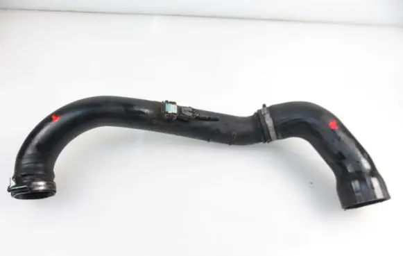 Volvo S40, V40 Air intake hose/pipe 30889795 30621301