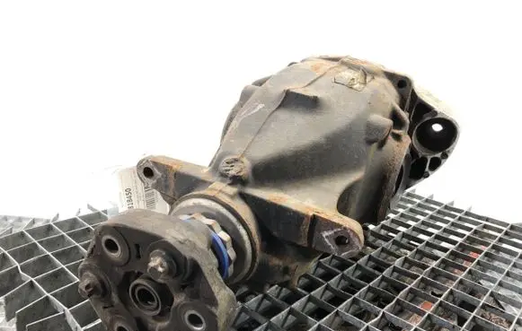 BMW 4 F32 F33 Rear differential 7541580