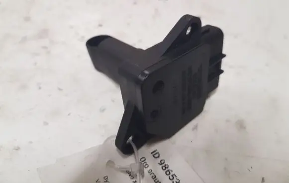 Volvo XC60 Mass air flow meter 8658471
