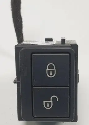 Land Rover Discovery 5 Central locking switch button FK72-14017-BB