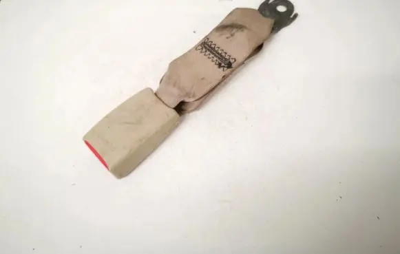 Nissan Micra Rear seatbelt buckle g2288