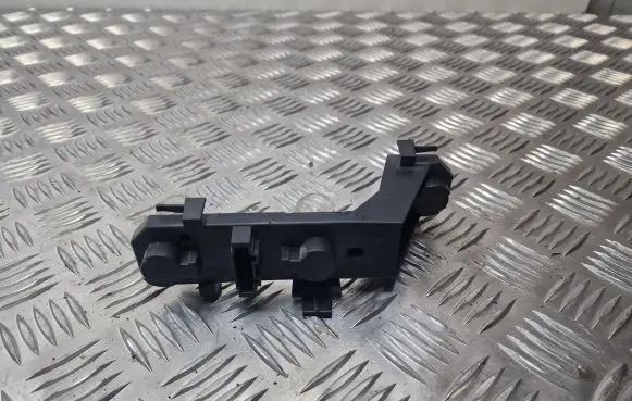 Volkswagen Sharan Tail light bulb cover holder 7M3945258