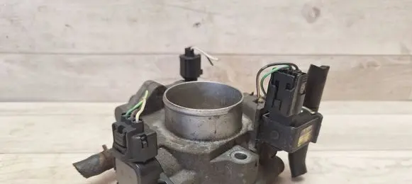Mazda 3 I Throttle valve 1362002731
