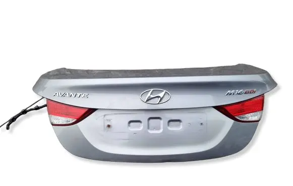 Hyundai Elantra Tailgate/trunk/boot lid 