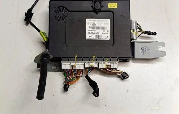 Hyundai i30 Central body control module 95400A6821T9 95400A6821 000363