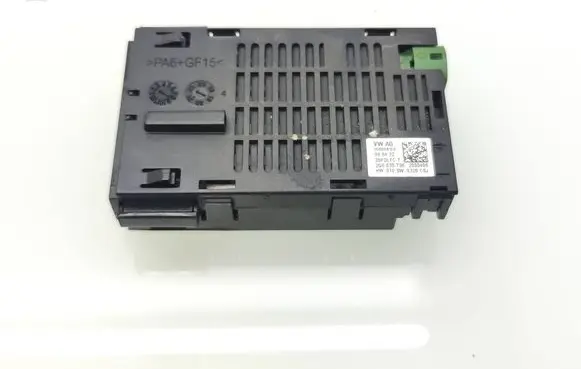Volkswagen T-Cross USB socket connector 2G6035736 2000406