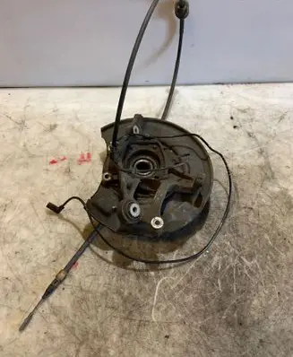 Mercedes-Benz E W211 Rear wheel hub