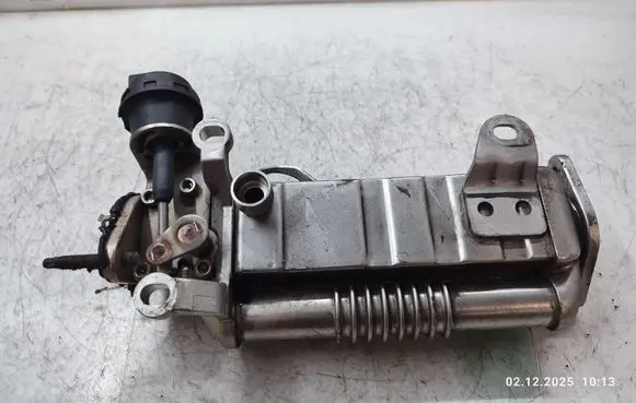 Mini Cooper Countryman R60 EGR valve cooler 7823319 782331904