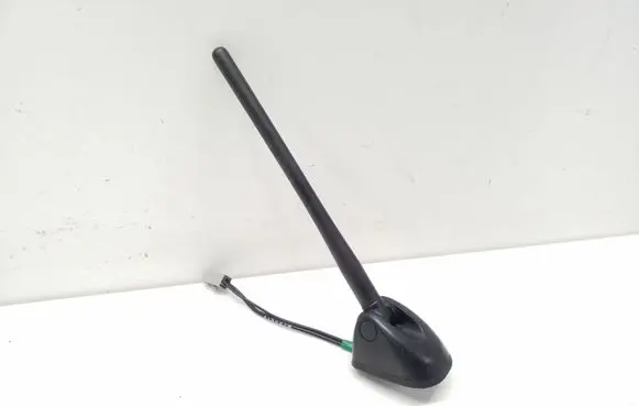 Nissan Juke I F15 Radio antenna 
