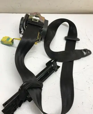 Porsche Cayenne (9PA) Front seatbelt