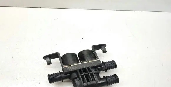 BMW 5 E60 E61 Coolant heater control valve 6931708 64116931769