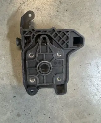Audi A6 S6 C8 4K Front bumper mounting bracket 4G0980561B
