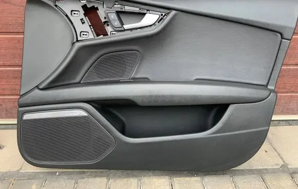 Audi A7 S7 4G Front door card panel trim 4G8867106