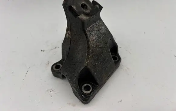 Audi A6 S6 C6 4F Engine mounting bracket 4F0199308AB