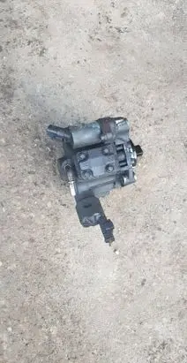 Ford Mondeo MK IV Fuel injection high pressure pump A2C27100268 9685705080