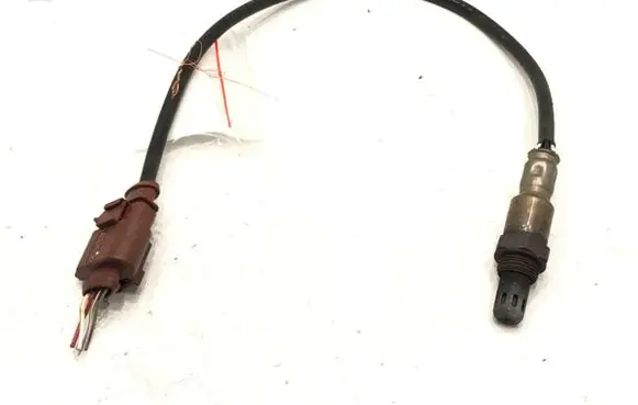 Volkswagen Polo VI Lambda probe sensor 04C906262AE