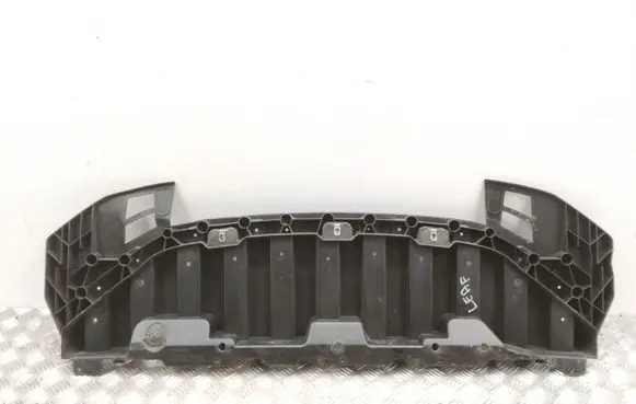 Nissan Leaf II (ZE1) Front bumper skid plate/under tray 626635SH0A