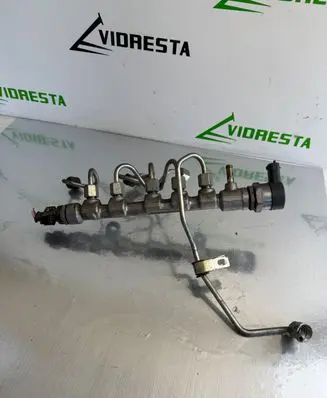 Fuel main line pipe