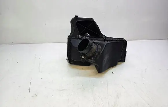 Audi A4 S4 B8 8K Air filter box cover 8K0133835AB