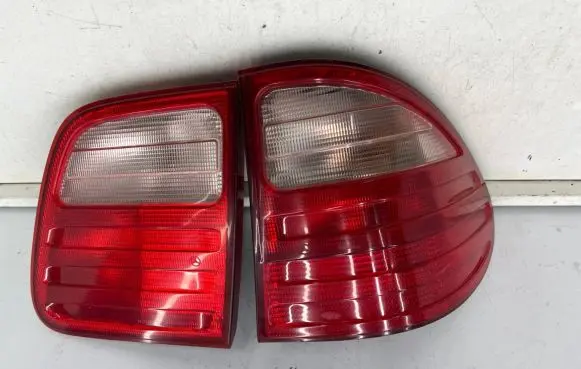 Mercedes-Benz E W210 Rear/tail lights A2108204864 A2108202464