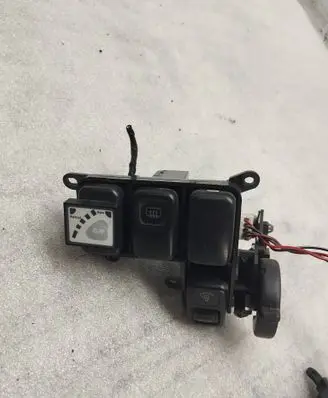 Mazda 626 Windscreen/window heater switch ga7b90427