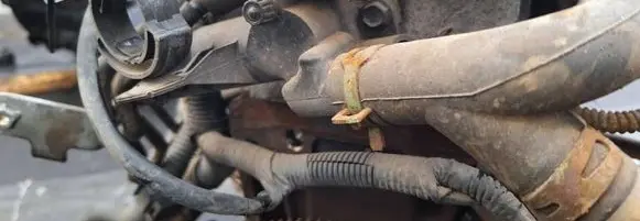 Nissan Note (E11) Engine coolant pipe/hose