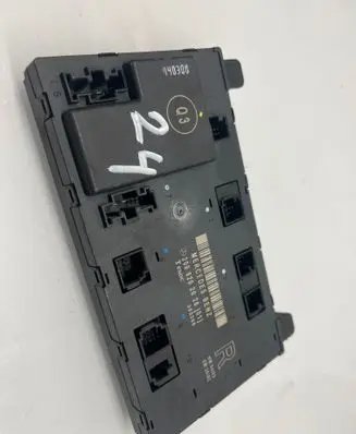 Mercedes-Benz CLK A209 C209 Door control unit/module 2098202026