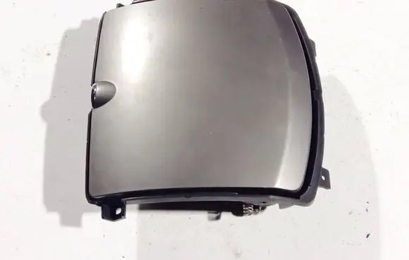 Nissan Note (E11) Glove box 682609u000 p10574