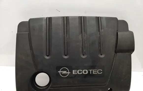 Opel Zafira B Engine cover (trim) 315829598