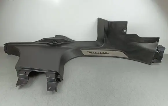 Maserati Levante (B) pillar trim (bottom) 670040378 670047146 670047147