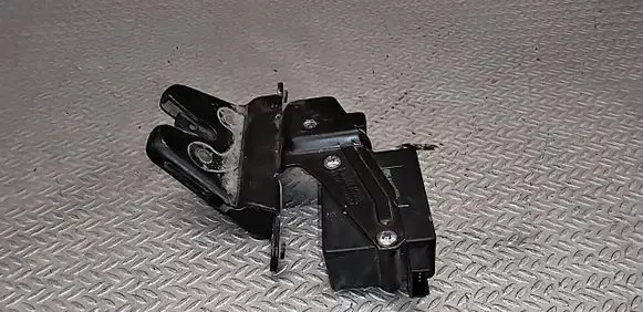 BMW 5 E39 Tailgate/trunk/boot lock/catch/latch 51248236897