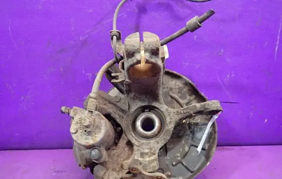 Volkswagen Fox Front wheel hub spindle knuckle
