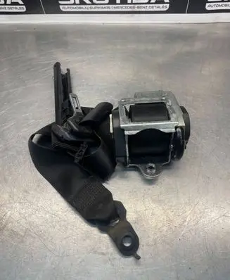 Mercedes-Benz Sprinter W906 Front seatbelt 9068600485