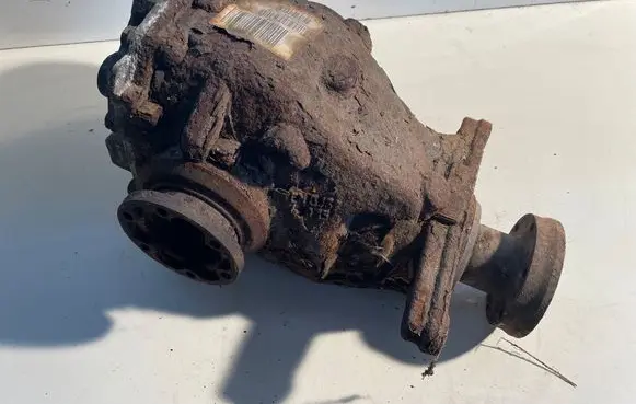 BMW 6 E63 E64 Rear differential 752831403 7528314 373