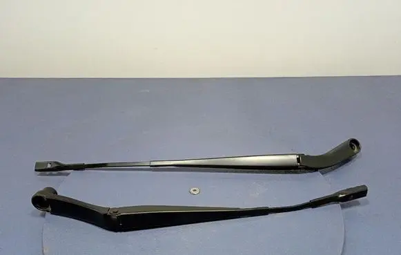 KIA Sportage Front wiper blade arm 